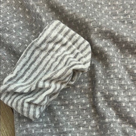 Marine Layer Reversible Raglan - Picture 2 of 4